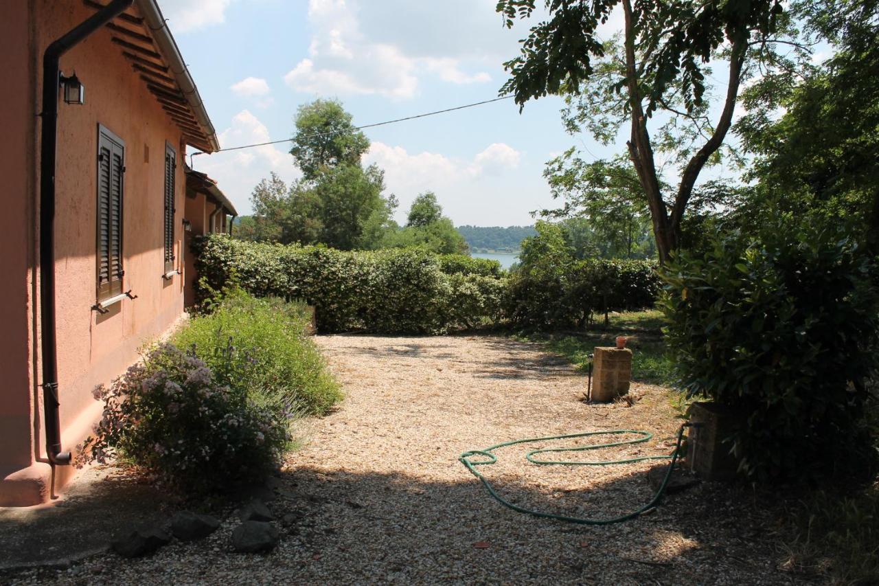 Il Castoro Di Martignano Villa Anguillara Sabazia Eksteriør bilde