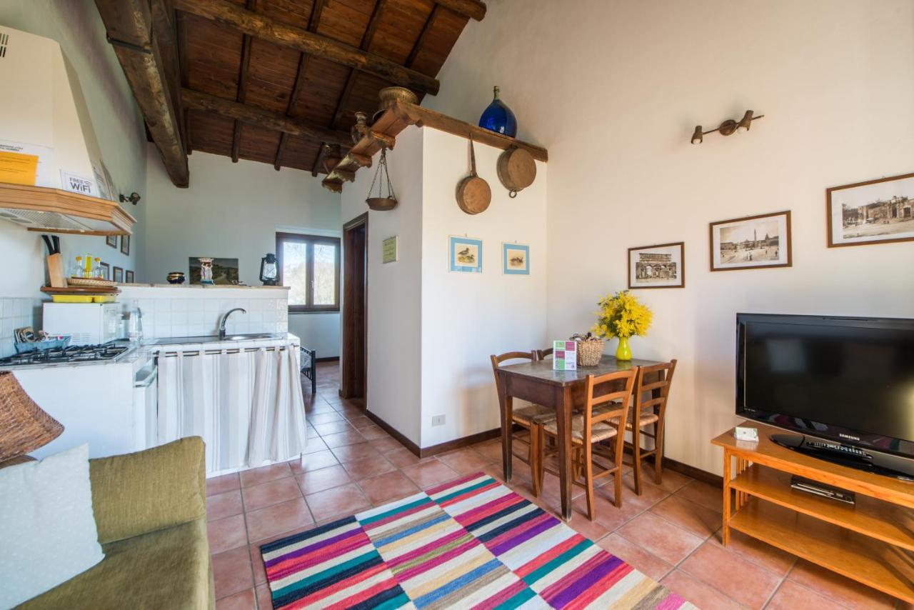 Il Castoro Di Martignano Villa Anguillara Sabazia Eksteriør bilde
